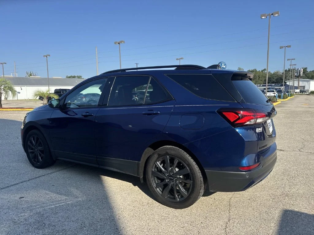 Used 2023 Blue Chevrolet RS image 11