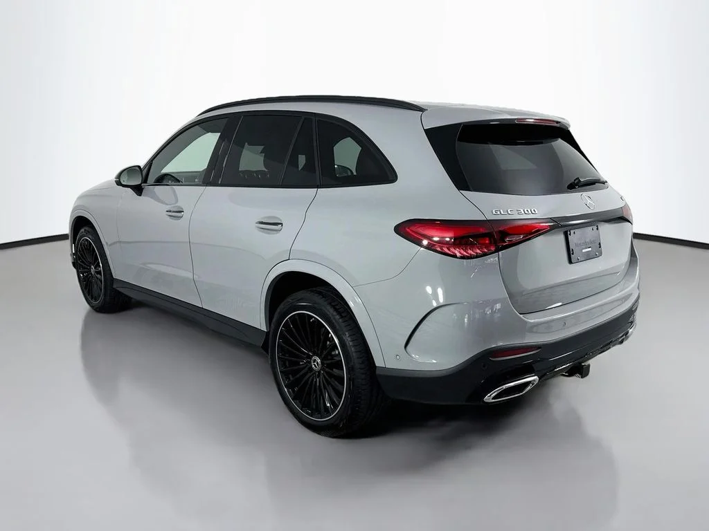 New 2027  Mercedes-Benz GLC 300 image 3