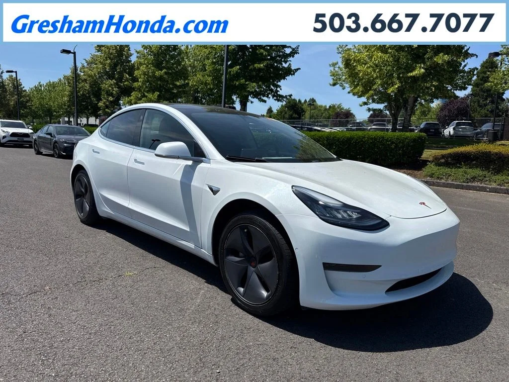 Used 2020 Pearl White Multi-Coat Tesla Standard Range Plus image 1
