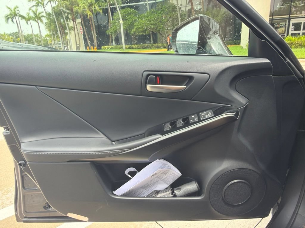 Used 2024 Gray Lexus  image 3