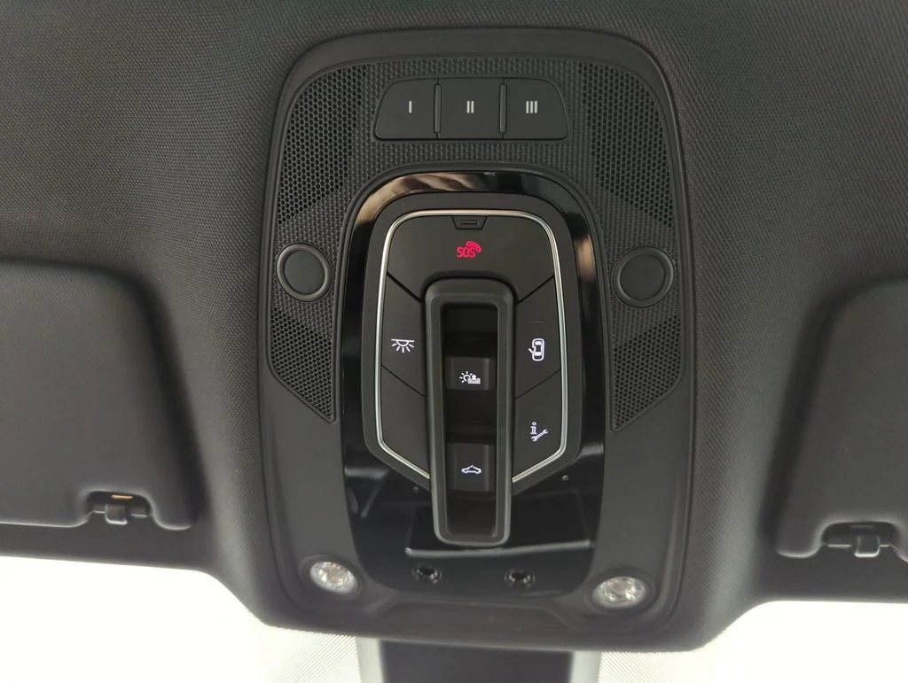 Used 2020 Moonlight Blue Audi Premium Plus image 29