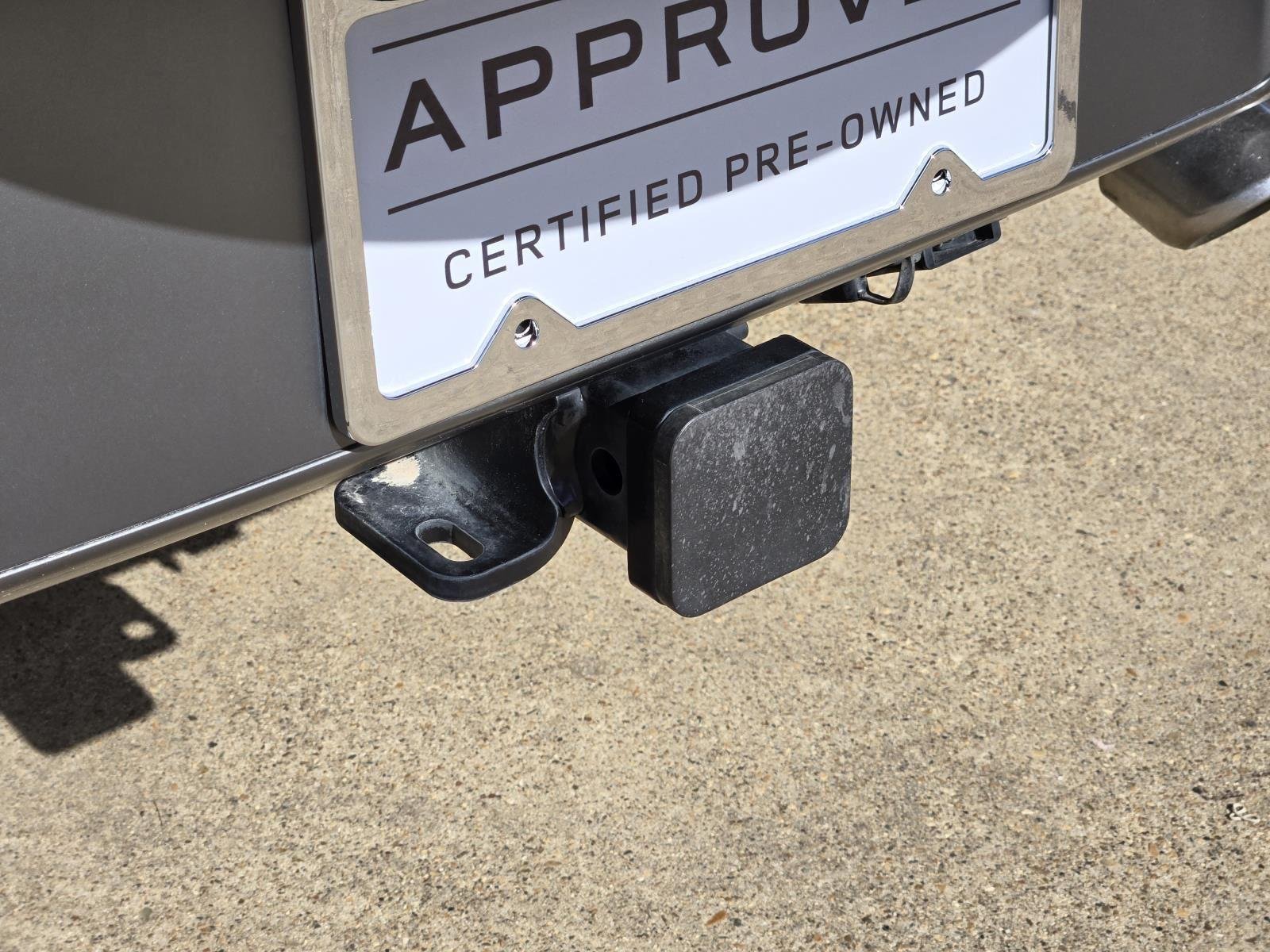 Used 2025 Carpathian Grey Premium Metallic Land Rover V8 image 11