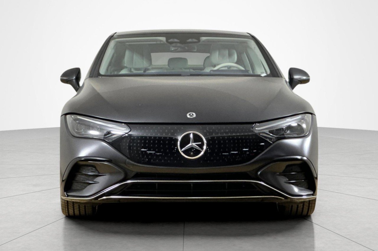 Used 2023 MANUFAKTUR Graphite Grey Magno Mercedes-Benz EQE 350+ image 8