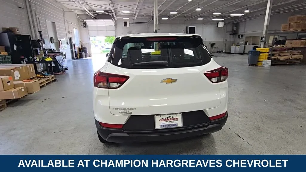 Certified Used 2023 Summit White Chevrolet LS image 9