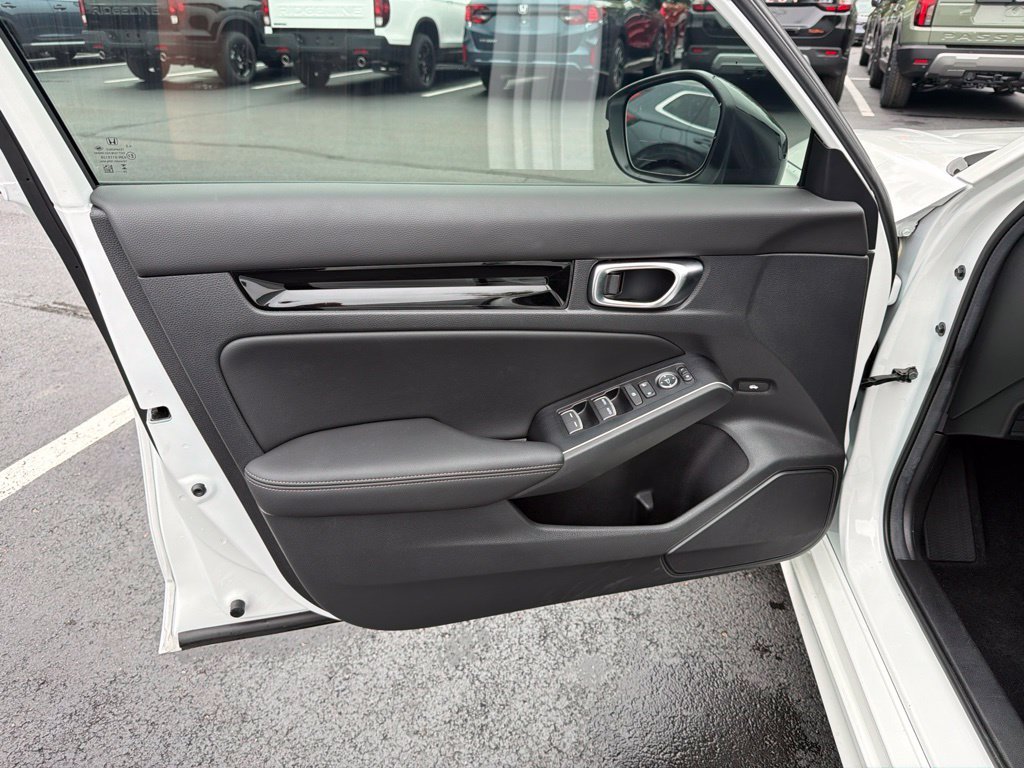 Used 2026 Platinum White Pearl Honda Sport Touring image 18