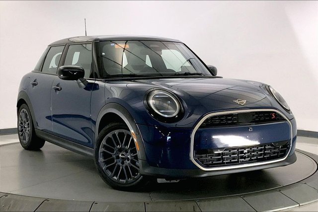 2026 MINI Cooper S Hardtop 4 Door Iconic 