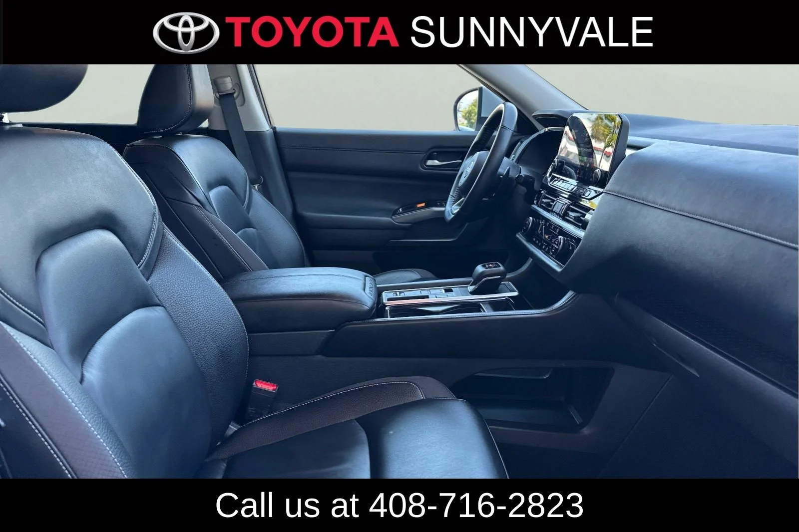 Used 2025 Silver Nissan SL image 21