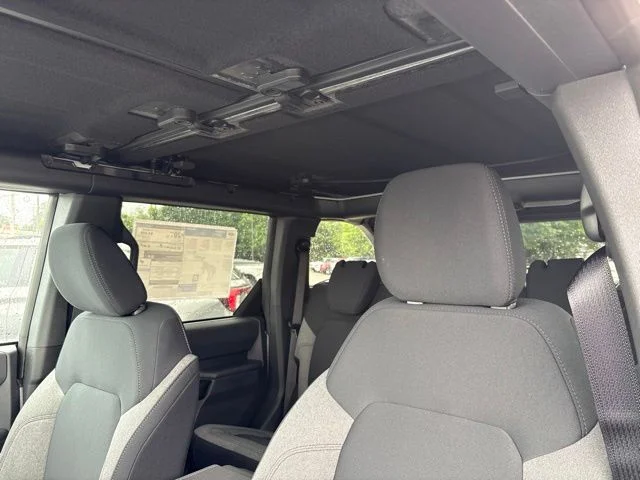 New 2026 Avalanche Gray Ford Big Bend image 30