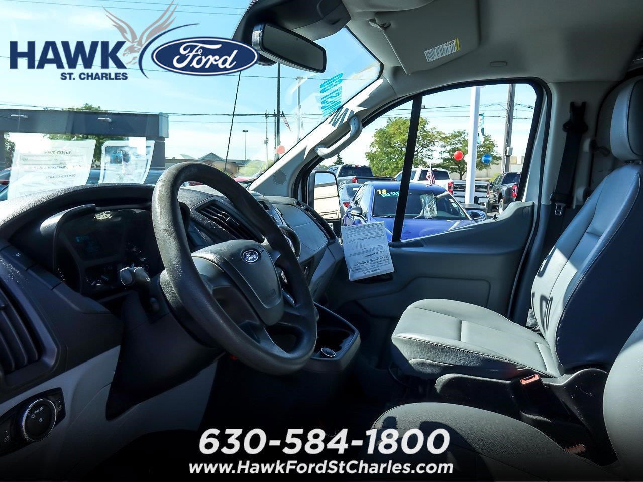 Used 2019  Ford T250 image 11