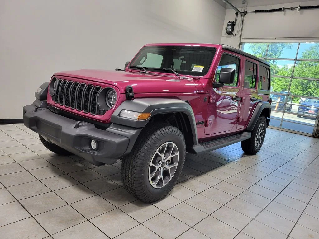 New 2026 Tuscadero Pearlcoat Jeep Sport S image 3