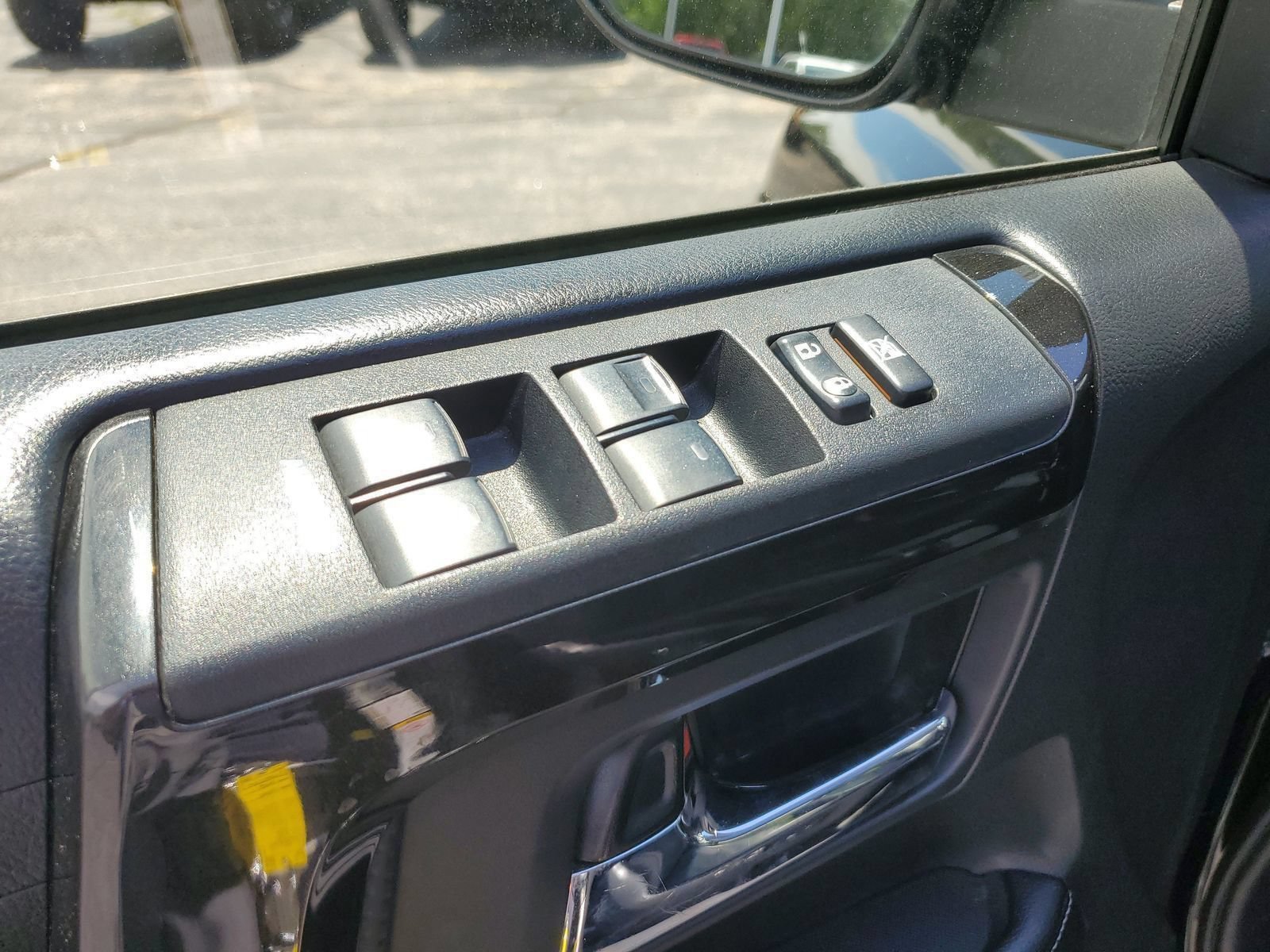 2019 Toyota 4Runner Night Shade - Photo 19