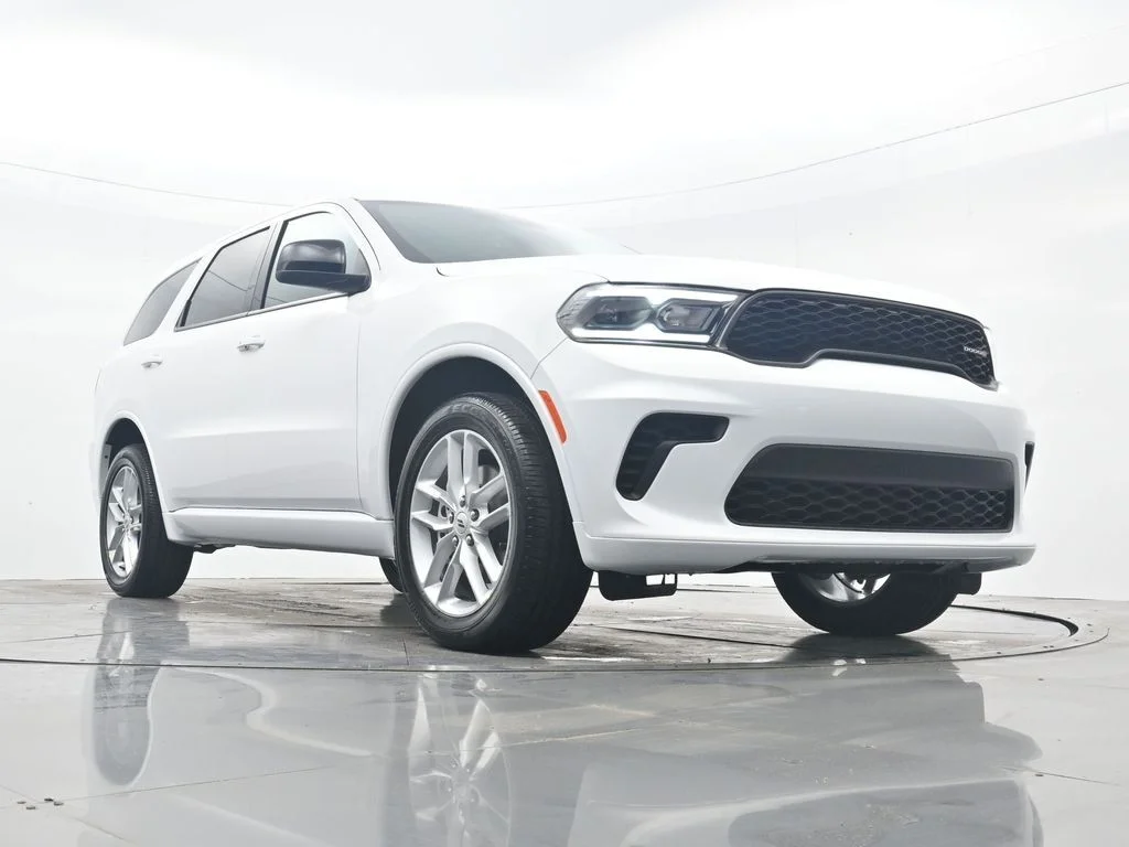 New 2026 White Knuckle Clear-Coat Exterior Paint Dodge GT image 35