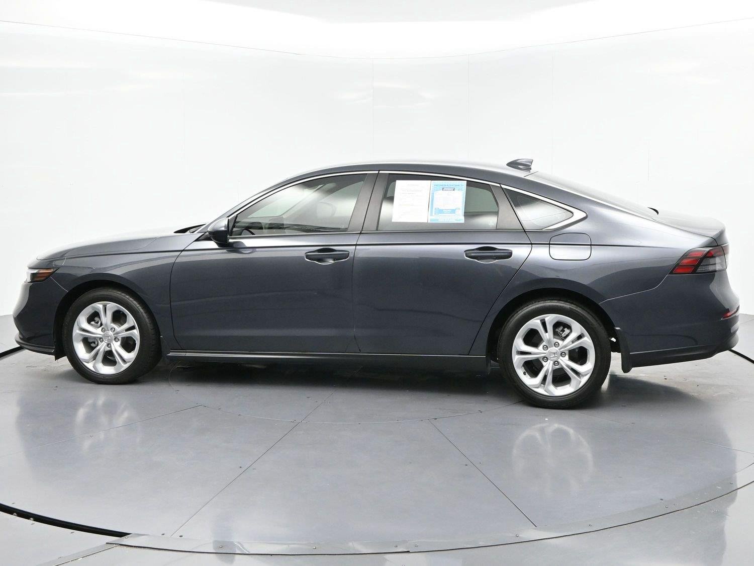 Used 2024 Meteorite Gray Metallic Honda LX image 4
