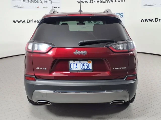Used 2020 Red Jeep Limited image 5