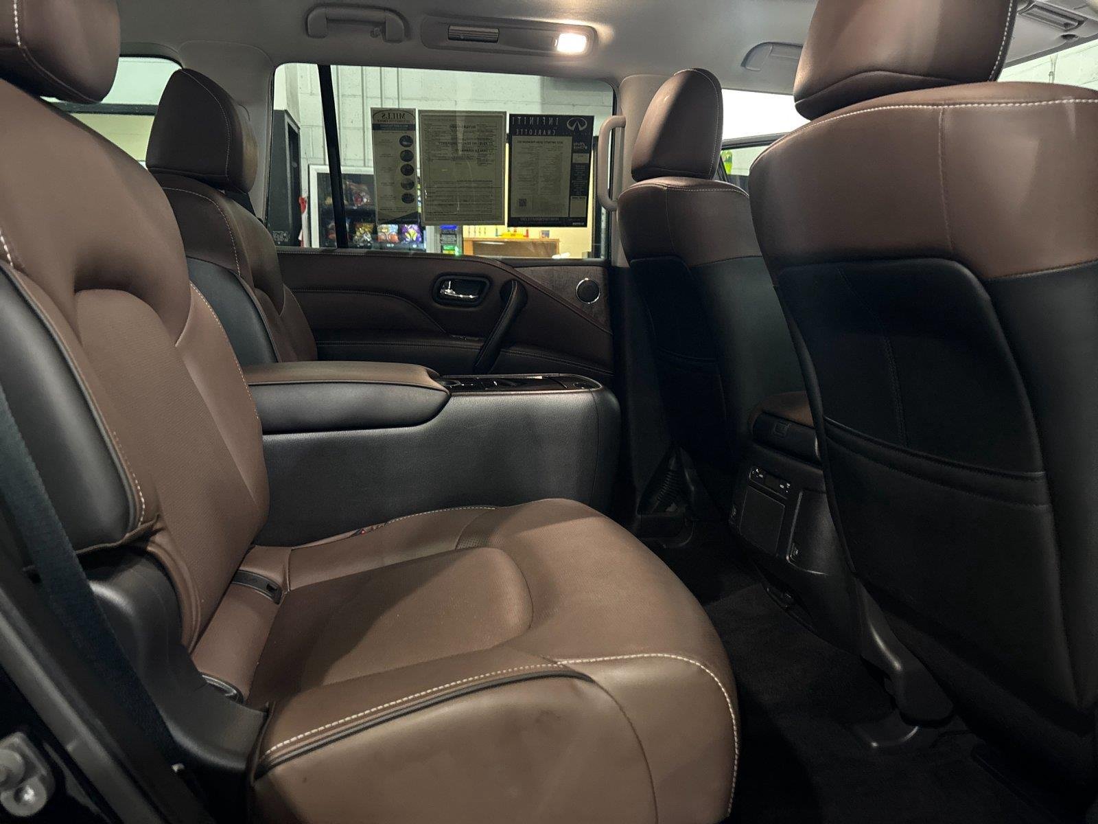 Used 2023 Black Obsidian INFINITI PREMIUM SELECT image 35