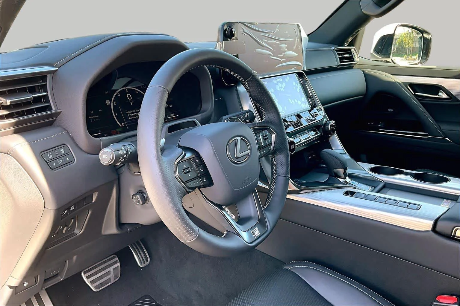New 2026 Ultra White Lexus F SPORT HANDLING image 10