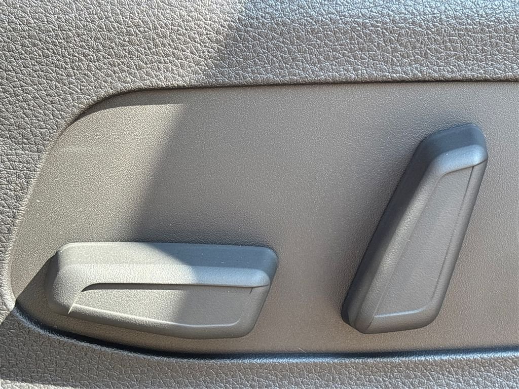 2026 Kia Carnival EX - Photo 31