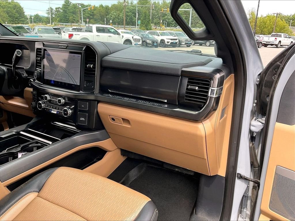 Used 2026 Glacier Gray Metallic Tri-Coat Ford Lariat image 12
