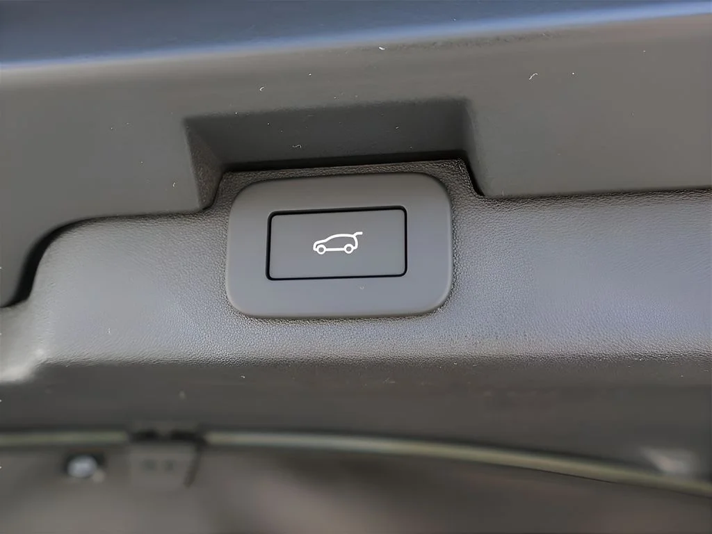 Certified Used 2025 Carpathian Gray Premium Metallic Land Rover Dynamic SE image 19