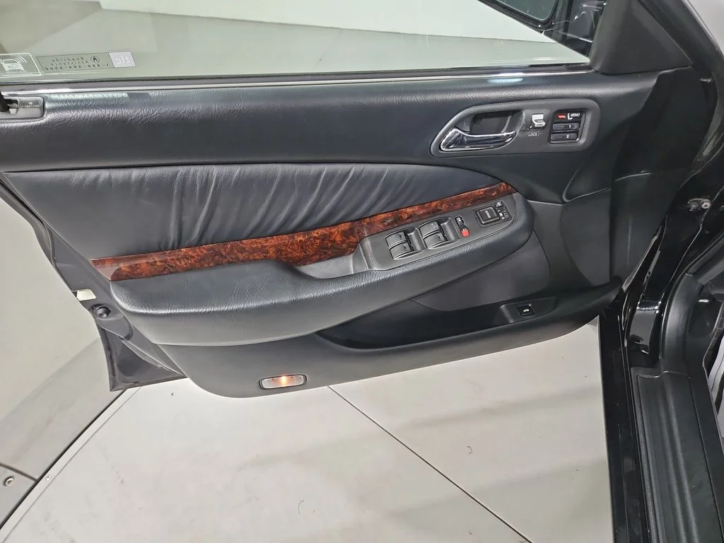 Used 2003 Gray Acura 3.2 image 10