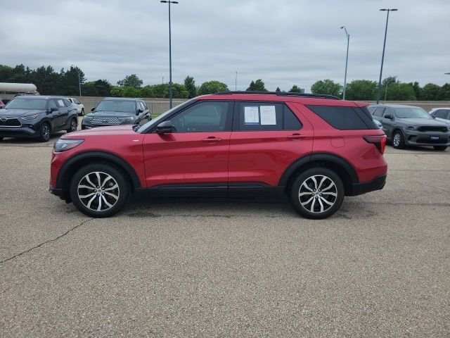 Used 2025 Red Metallic Ford ST-Line image 2