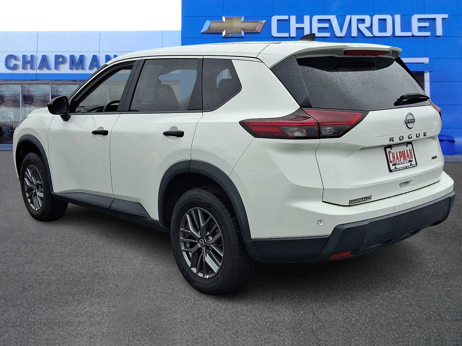 Used 2024 White Nissan S Intelligent AWD image 4