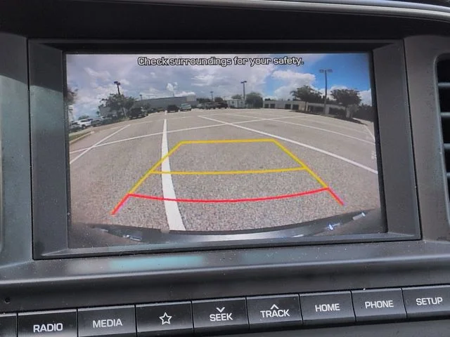 Used 2020 Gray Hyundai SEL image 19
