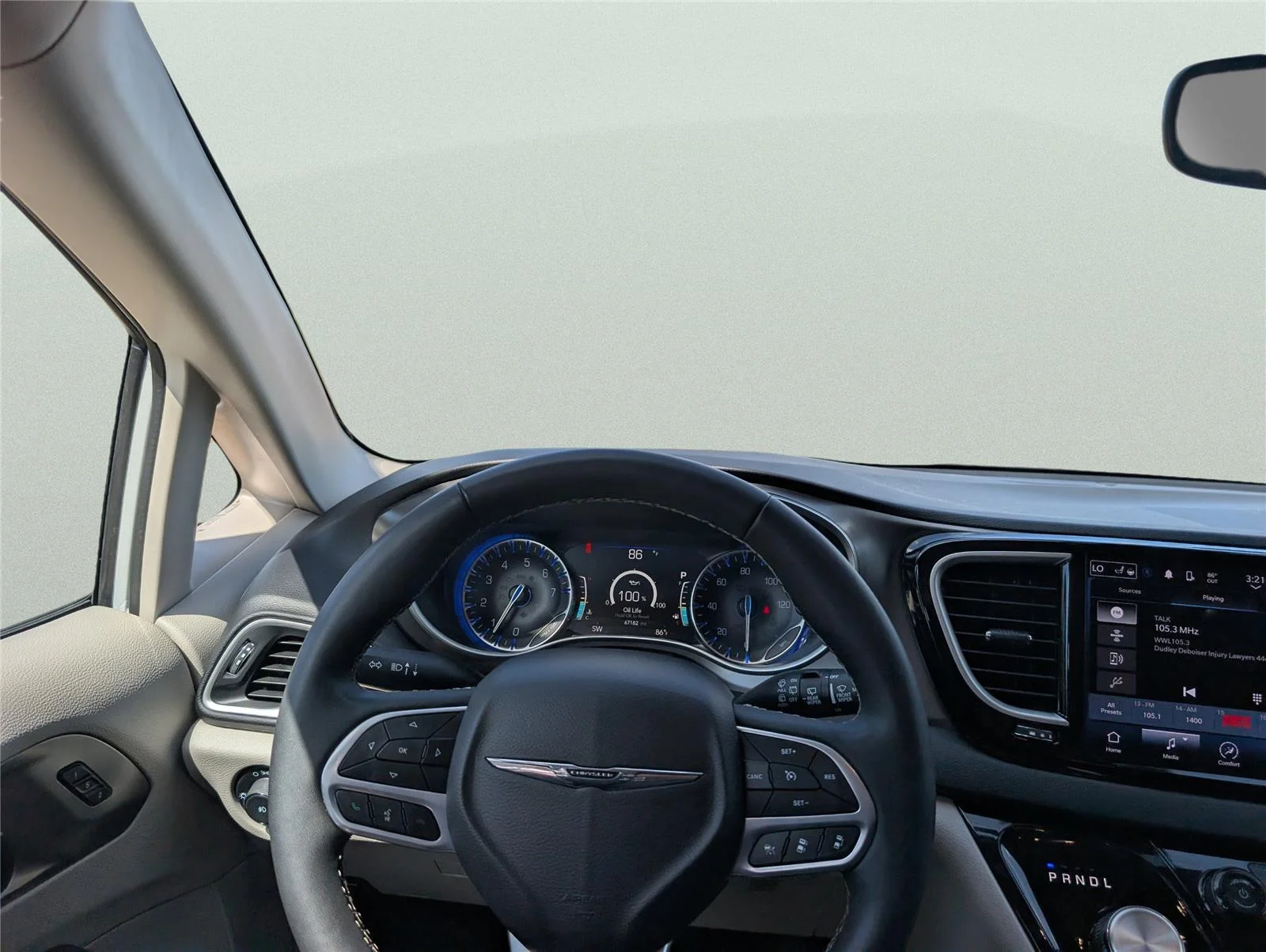 Used 2024 Bright White Clearcoat Chrysler Touring L image 32