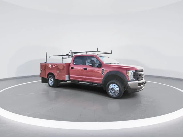 Used 2019 Red Ford XL image 2