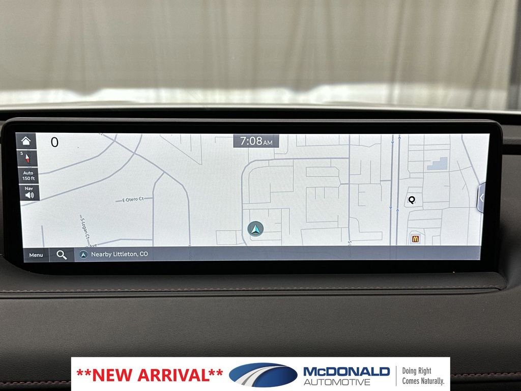 Used 2024 White Genesis 3.5T image 18