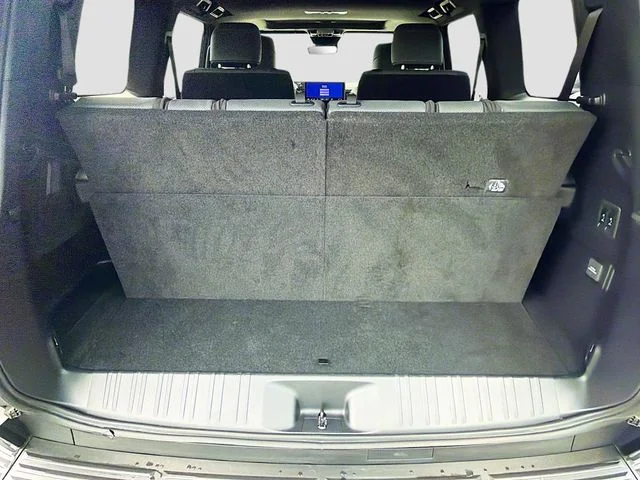Used 2025 EMINENT WHITE PEARL Lexus 550 Premium+ image 24