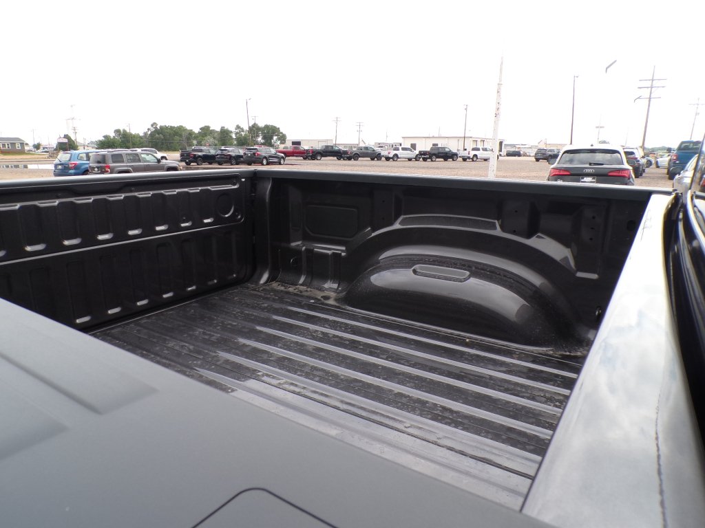 New 2026 Granite Crystal Metallic Clearcoat RAM Big Horn image 12