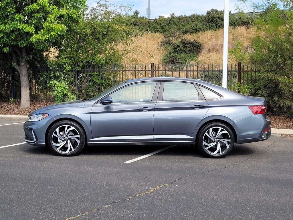 New 2026 Gray Volkswagen 1.5T SEL image 8