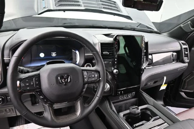New 2026 Diamond Black Crystal Pearl-Coat Exterior Paint RAM Limited image 28
