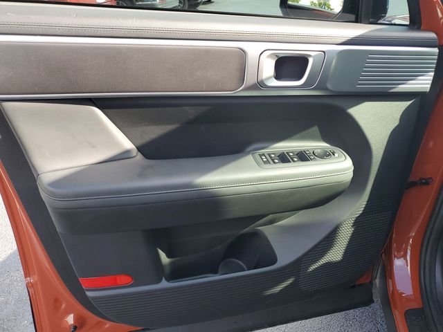 Used 2025 Orange Hyundai XRT image 9