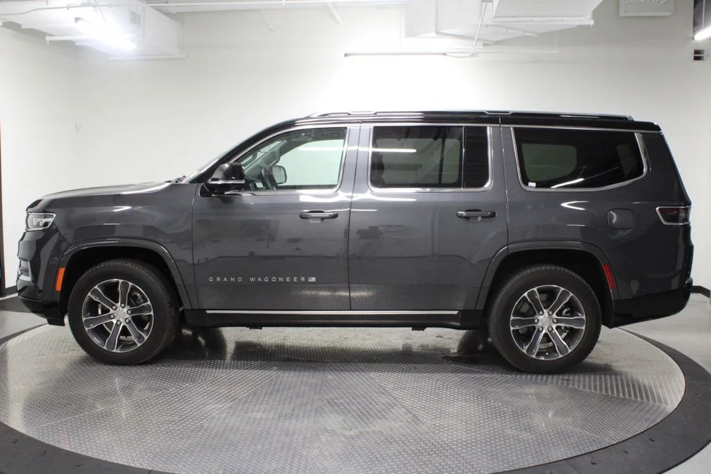 Pre-Owned 2023 Jeep Grand Wagoneer Base 4D Sport Utility in