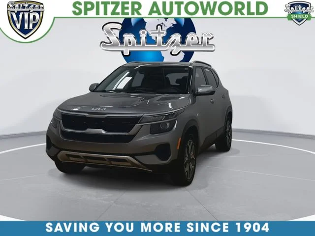 Used 2022 Gray Kia EX image 4