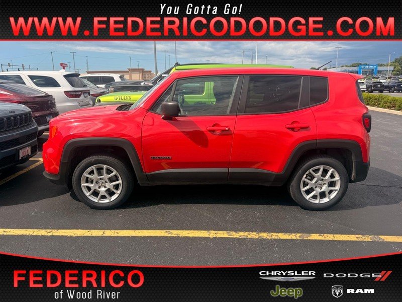Used 2023 Colorado Red Clearcoat Jeep Latitude 4x4 image 1