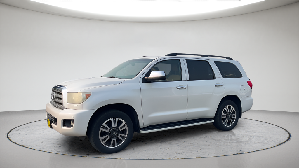 Used 2010 White Toyota Platinum image 10