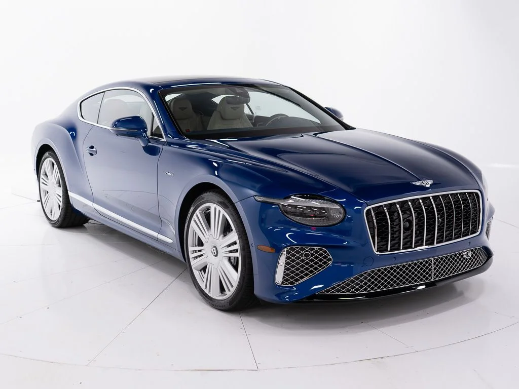 New 2026 Sequin Blue - by Mulliner Bentley Azure image 7
