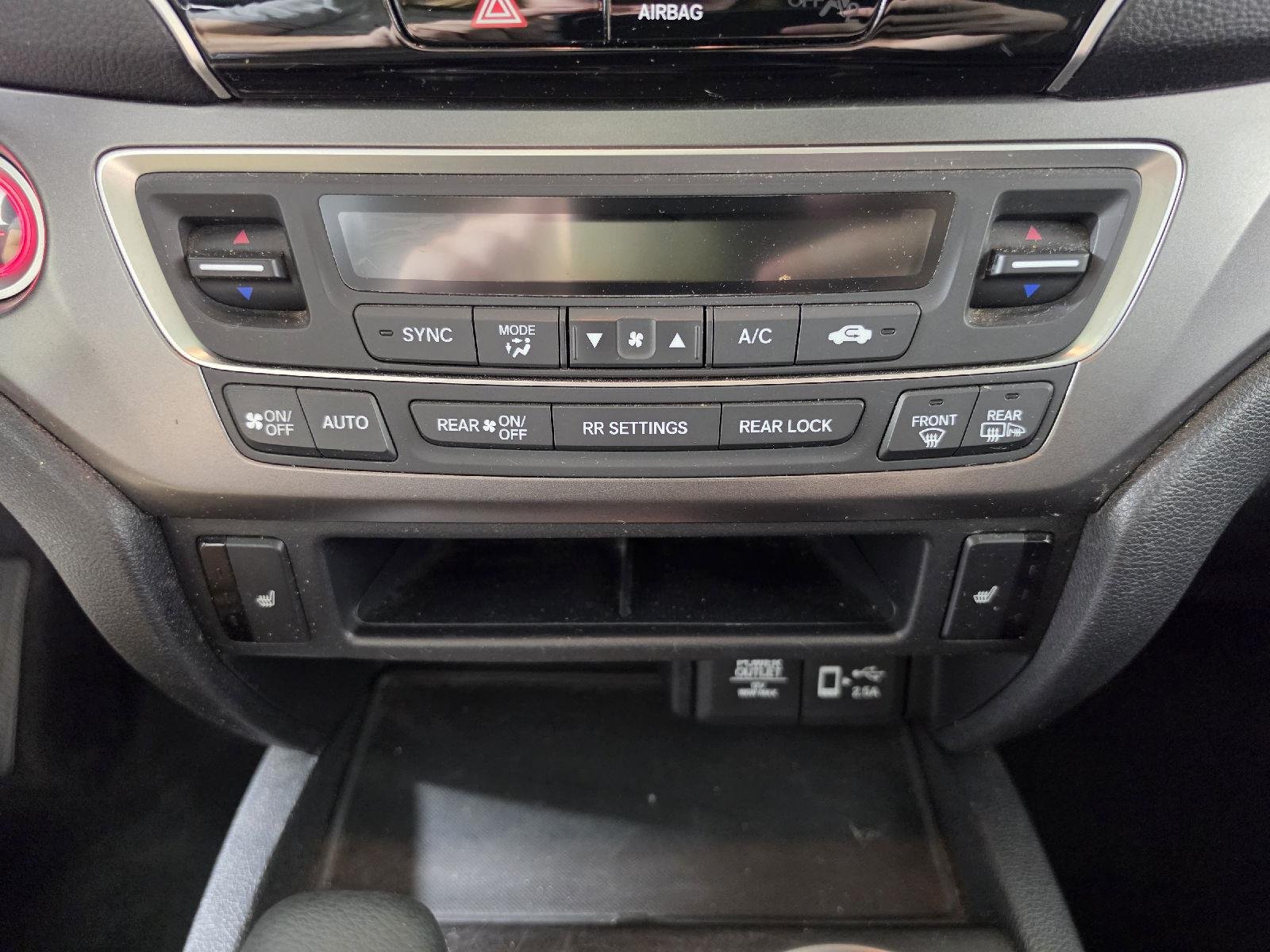 Used 2019 White Diamond Pearl Honda EX-L image 20