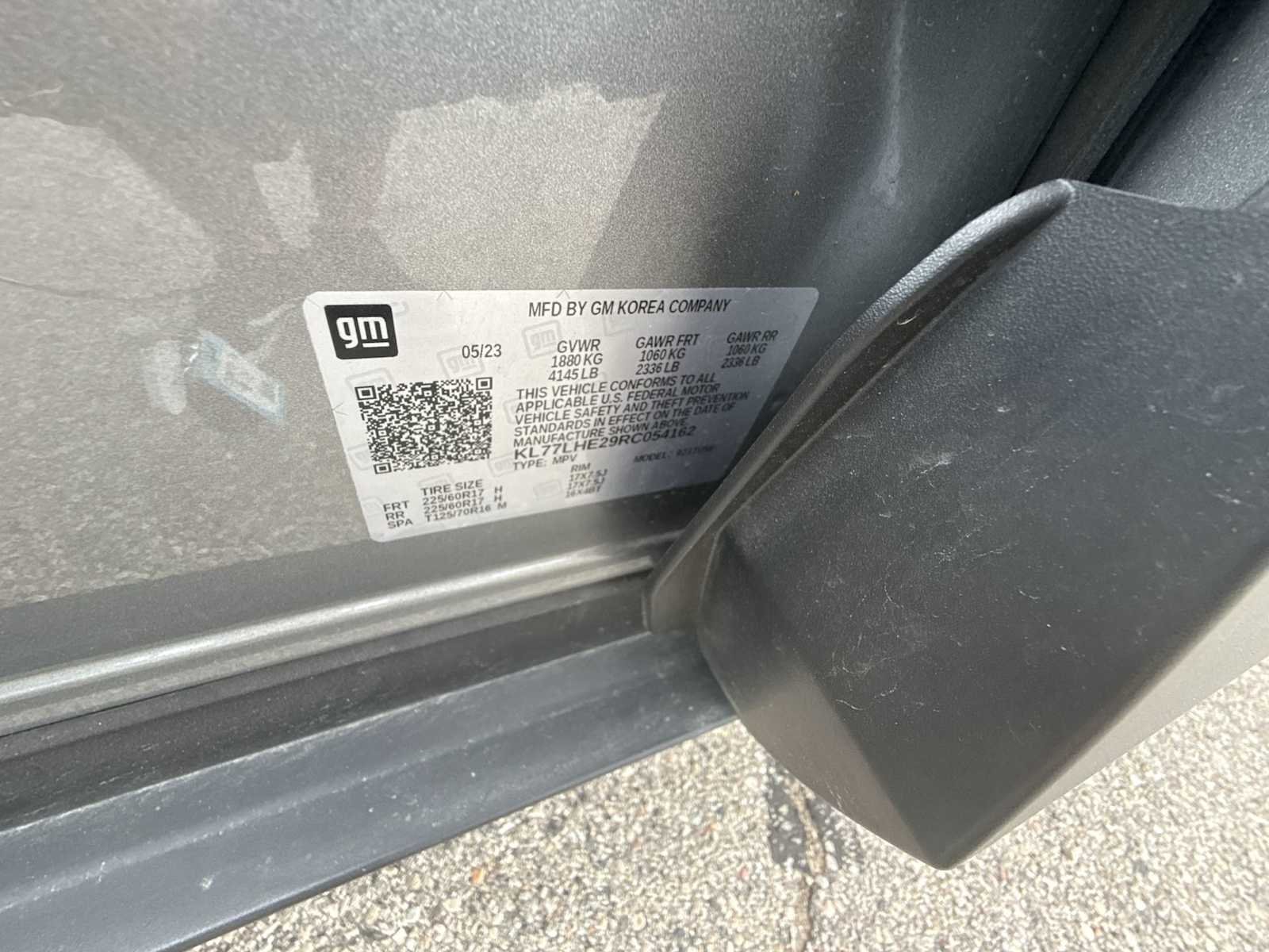 Certified Used 2024 Sterling Gray Metallic Chevrolet LT image 32