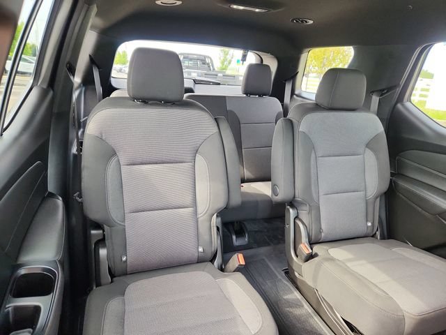 Used 2023 MOSAIC BLACK METALLIC Chevrolet LT Cloth image 30