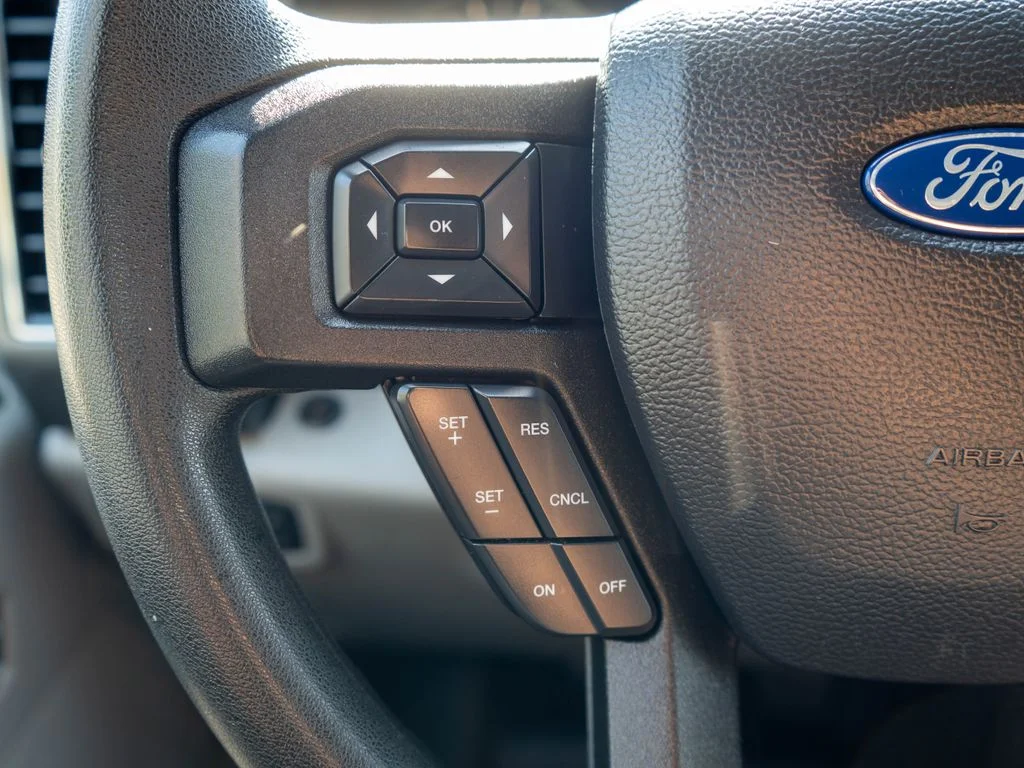 Used 2018 White Ford XLT image 19