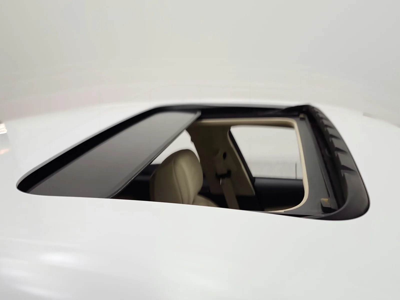 Used 2023 Glacier White Metallic Audi Premium Plus 40 TFSI quattro image 19