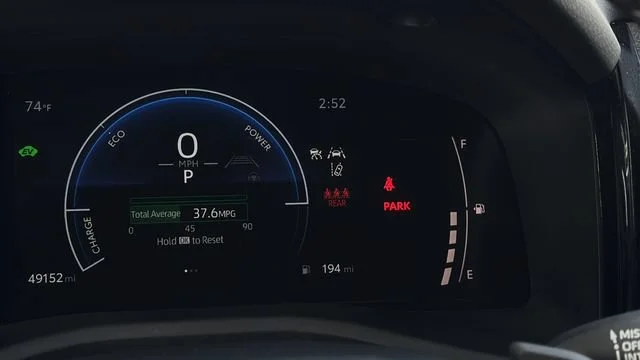 Used 2025  Toyota LE image 13