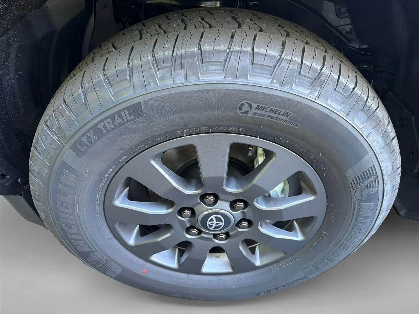 New 2027 Wind Chill Pearl Toyota Land Cruiser image 11