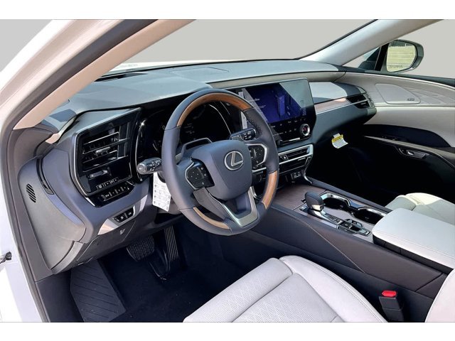 New 2026 Eminent White Pearl Lexus LUXURY image 15