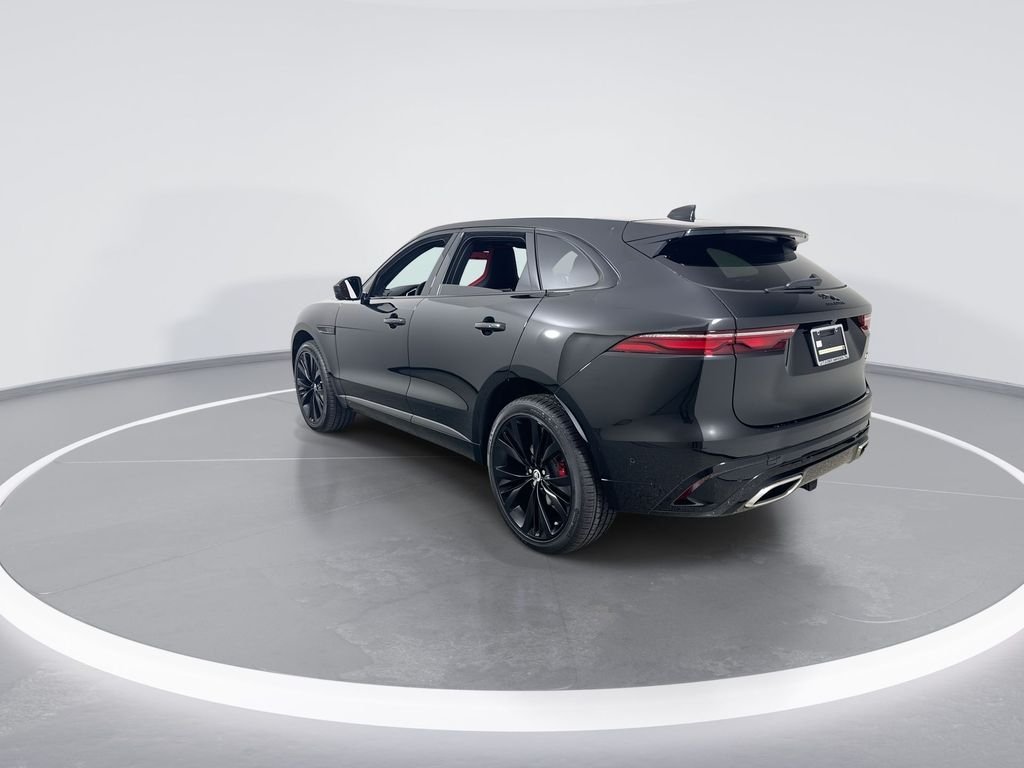 2026 Jaguar F-Pace R-Dynamic S - Photo 6