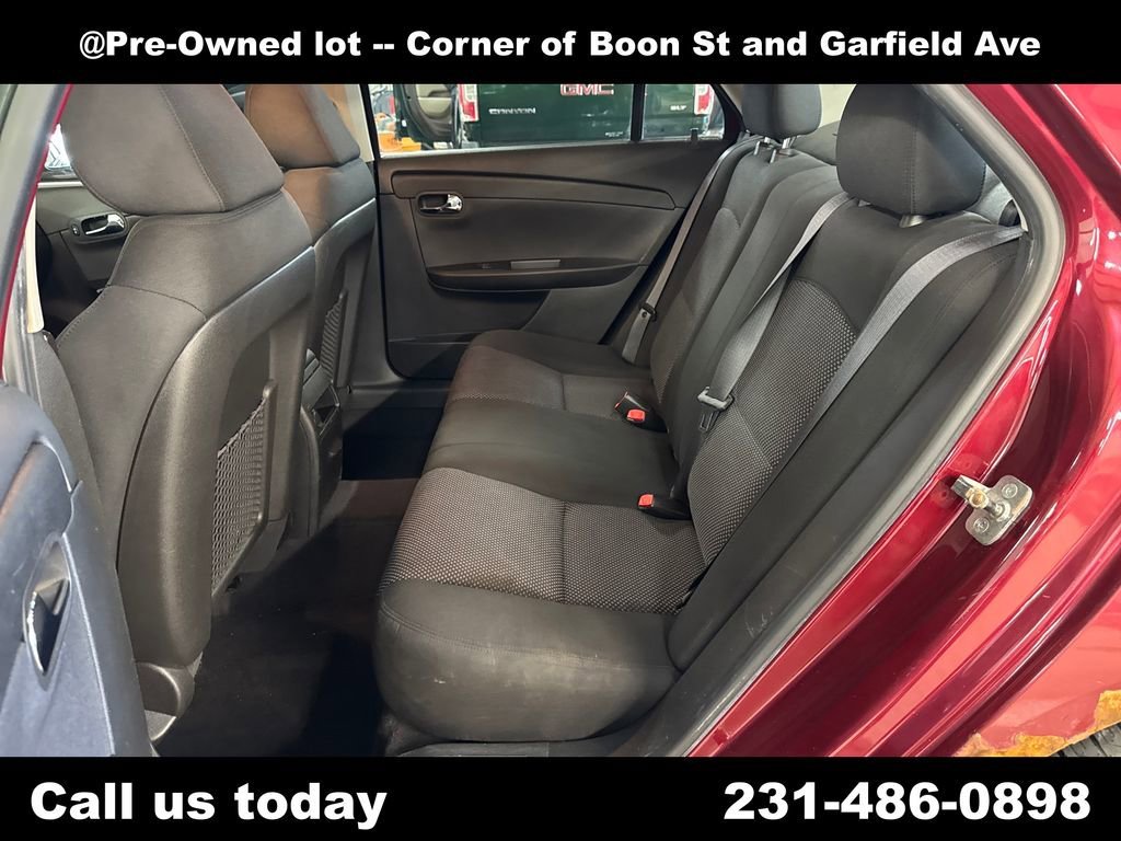 Used 2011 Red Jewel Tintcoat Chevrolet LT w/1LT image 27